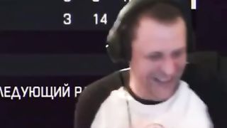 Мы с подругой на экзамене по русскому