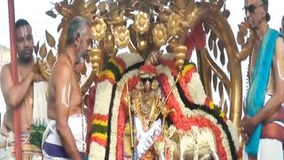 కల్ప వృక్ష వాహనం.
