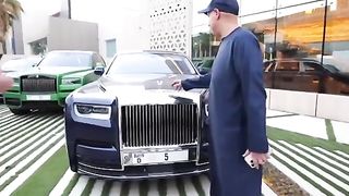 The INDIAN BILLIONAIRE of DUBAI1000000000 COLLECTION .