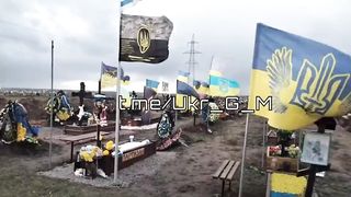 Ukraine Russia War | Ukrainian Military Graveyard Unveils Unit Diversity | RCF