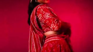 Baharla Ha Madhumas _ Iman Esmail _ Viral Trend