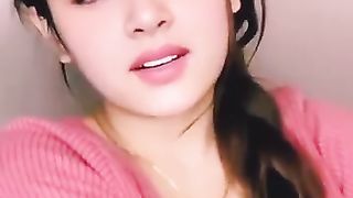 Cute girl Elina devia