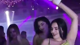 Very good anuty dance