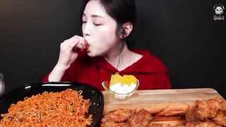 Crispy Honey Combo Fried Chicken with Spicy Buldak Noodles Mukbang ASMR