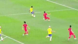 O JOGO BONITO! Lucas Paqueta places home delightful cross from