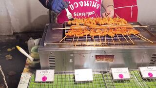 Grilled Stick​ Pork Intestines in Chiang Mai Walking Street, Thailand Street Food, 4K HD
