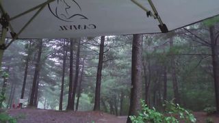 Camping alone in the pouring rain Re-stall makgeolli with pork belly and kimchi pancakes