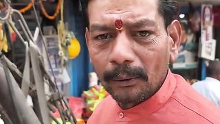 First floor wale Chole Kulche _ India Street Food Shorts _ YourBrownFoodie #shorts #shortsfeed