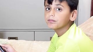 Bachey Nain Khamoush Jawab Deya