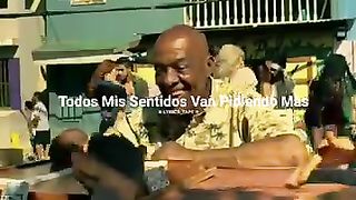 Luis Fonsi - Despacito ft. Daddy Yankee 9