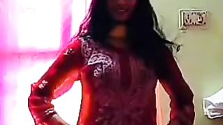 I will watch black and white dance of Shahzadi's jute of Pakistan Episode 3