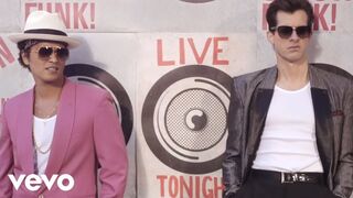 Mark Ronson - Uptown Funk (Official Video)