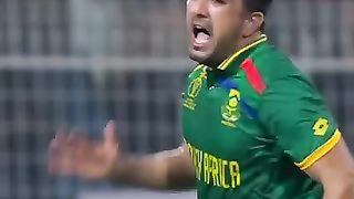 South Africa second semi-final against Australia in Kolkata ????Innings highlights ????#CWC23 #SAvAUS