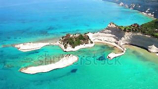 Pantai yang indah 3