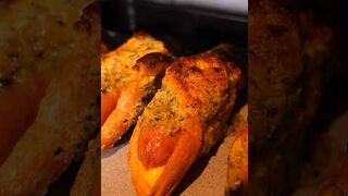 Garlic toast with sausage ????????