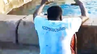 Funny divers video