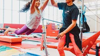 Girl gymnastic moves unbelievable