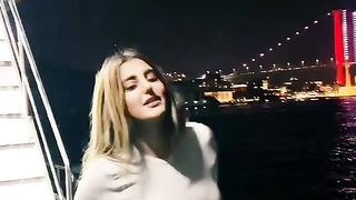 Nice girl, Nice dance