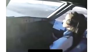 Larkiyan Pilot hoti to mazy dar video.