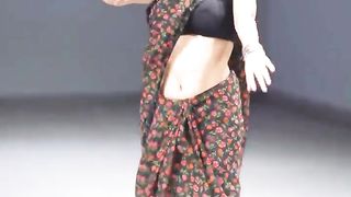 Second Hand Jawani Manisha Sati