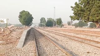 9up Allama iqbal express