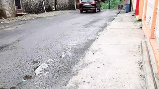 Lagi jalan jalan dulu