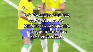 Paquetá dançando