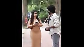 Kiya Baat Haiy Larki ko