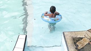 Berenang di ngrembel , wisata termurah di dunia