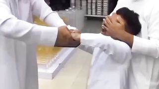неожиданно
