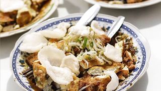 Lontong Tahu Lonceng