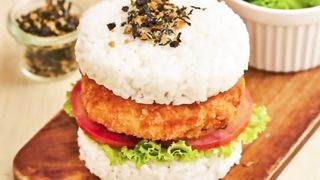Burger Nasi Isi Udang Katsu