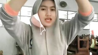 goyang anak sma 2