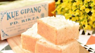 Kue Gipang