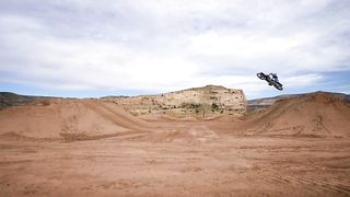 Dirt Shark | MAC N DEEGS - Eli Tomac & Haiden Deegan