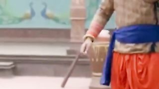 कान्हा बोला मैया मैं तुम्हारा लल्ला ना हूं