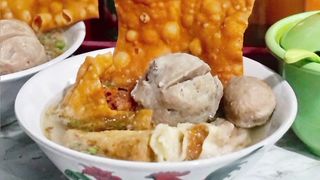 Bakso Bakwan