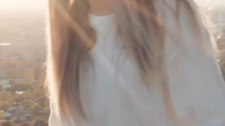 Love me like you do???? 2