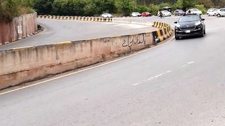 Murree topa morr/pakistan beauty/ #mureeroad #islamabad #muree sohailT22vlog