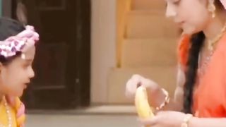 यशोदा मैया के प्रति कान्हा का प्रेम अद्भुत है #shorts #maiya