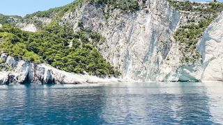 "Greece Unearthed: A Visual Symphony of Myth, Majesty, and Seaside Splendor"