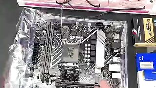 THIS PINK COMPUTER ????