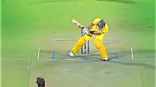 Maxwell Left Hand Shot