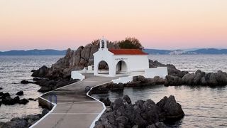 "Wonders of Hellas: A Cinematic Journey into the Heart of Greece"