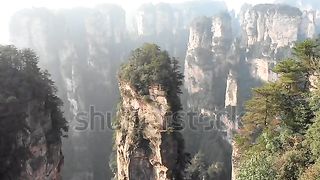 Pemandangan di luar nalar