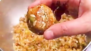 ڈرائی فروٹ لڈو/Dry fruit laddoos Recipe ♥️♥️♥️