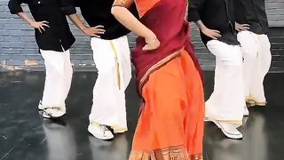 thamarai poovukkum thannikkum Song
