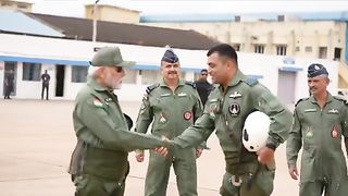 Fist time Indian leader fighterzet flay in sky viral video in internet