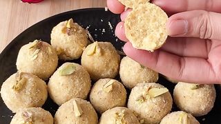 Besan mawa laddu recipe