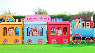 Diana Roma and Oliver Explore the City on a Train Adventure
